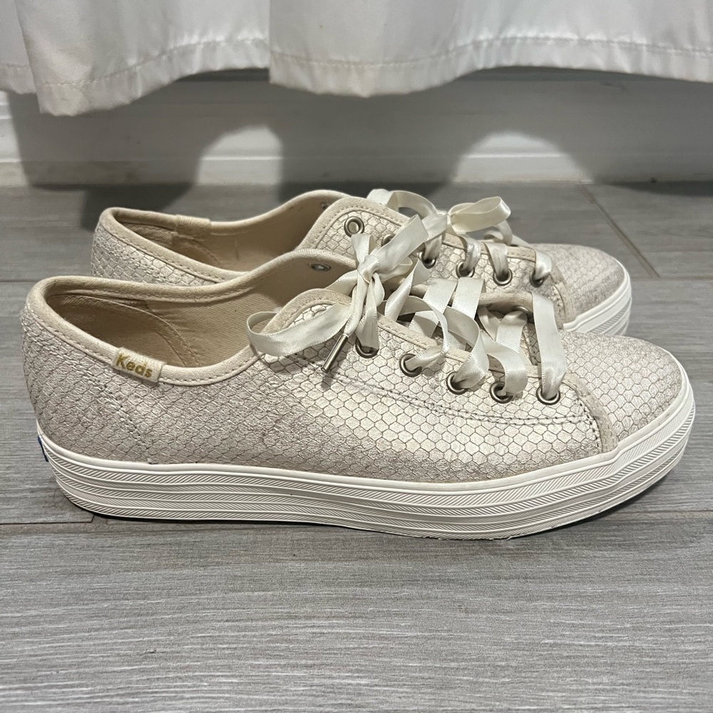 Keds Triple kick platform sneaker gold snake embossed